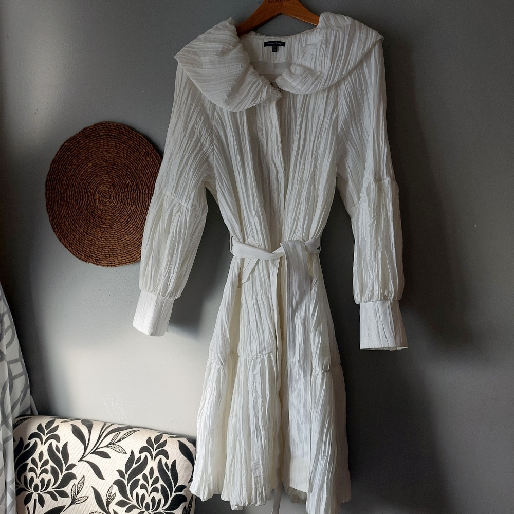 Samuel Dong crepe bubble trench coat Size XL white